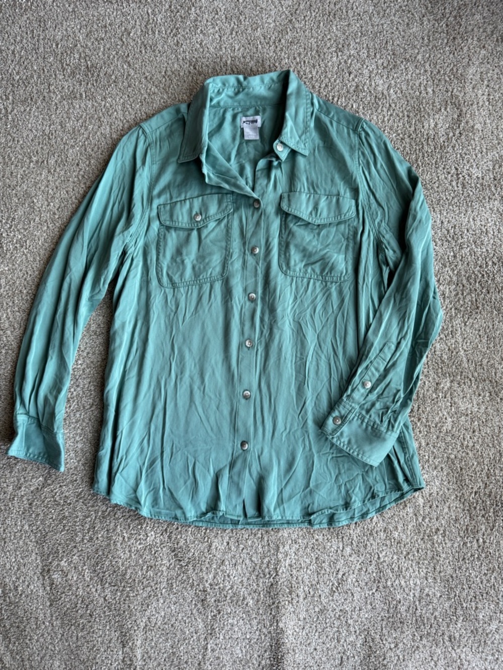 Chico’s button top - Picture 2 of 7